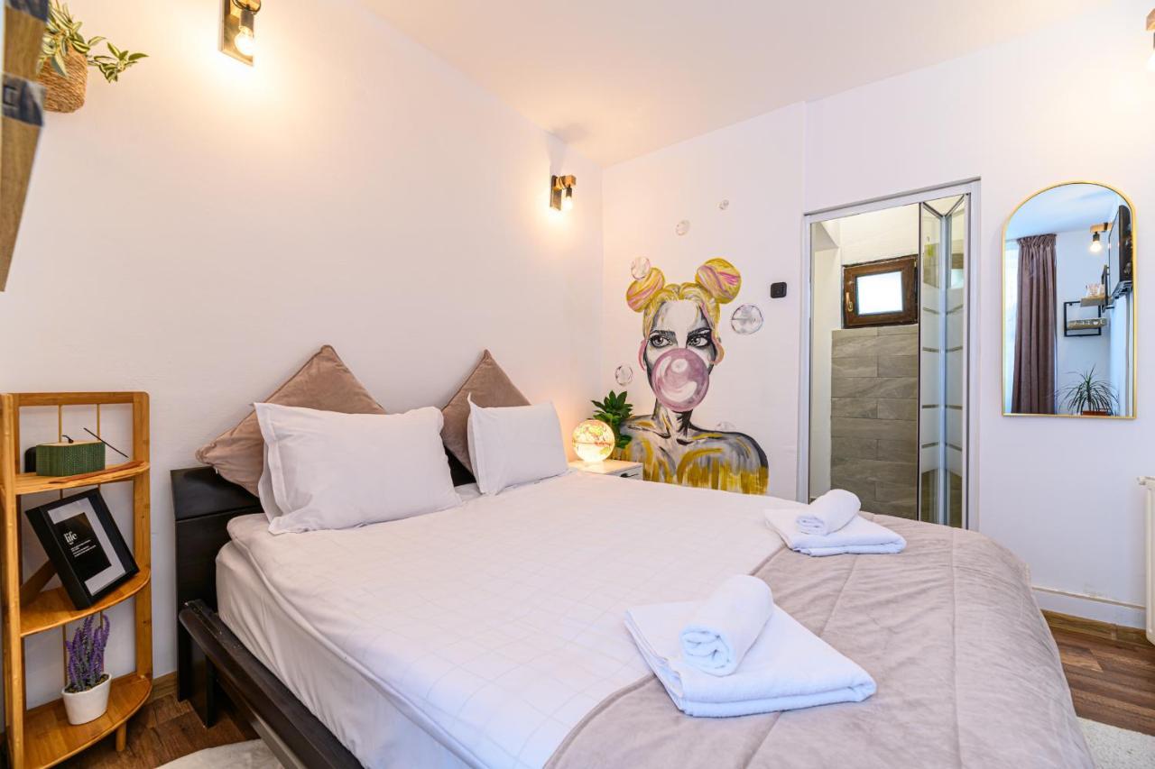 Backpacker'S Room Brasov Bagian luar foto