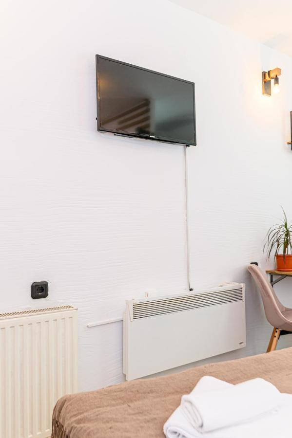 Backpacker'S Room Brasov Bagian luar foto