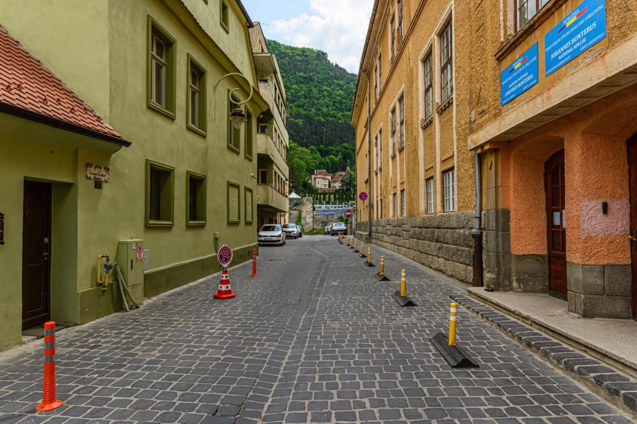 Backpacker'S Room Brasov Bagian luar foto